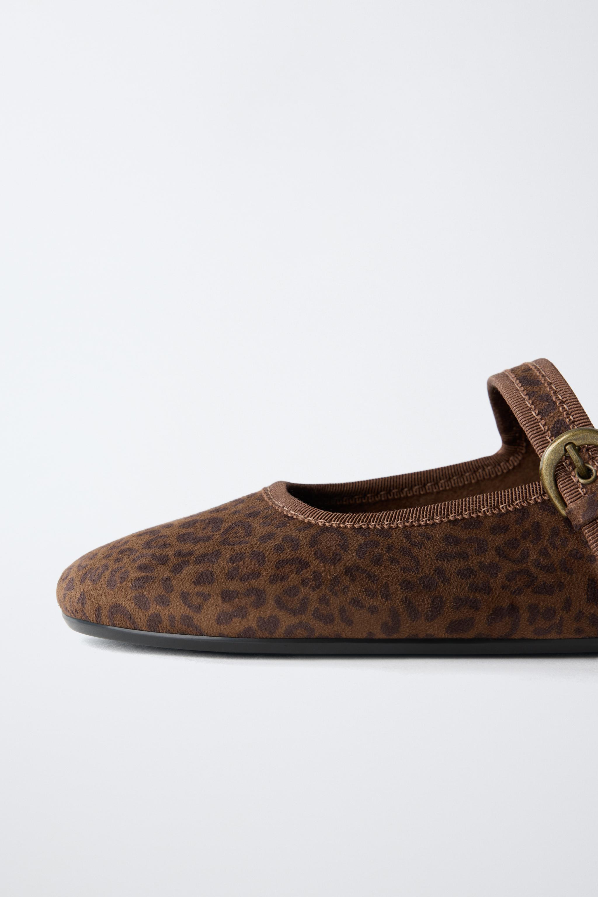 ANIMAL PRINT BALLET FLATS